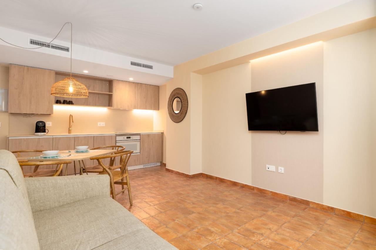 Apartamentos Las Ciencias K Valencia Bagian luar foto